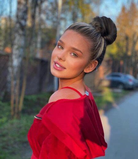 zolotova veronika age|Veronika Zolotova Bio, Age, Height, Net Worth, Boyfriend